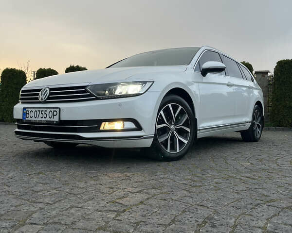 Белый Фольксваген Пассат, объемом двигателя 1.97 л и пробегом 267 тыс. км за 17890 $, фото 1 на Automoto.ua