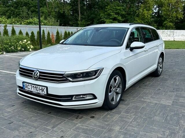 Білий Фольксваген Пассат, об'ємом двигуна 1.97 л та пробігом 276 тис. км за 16500 $, фото 1 на Automoto.ua