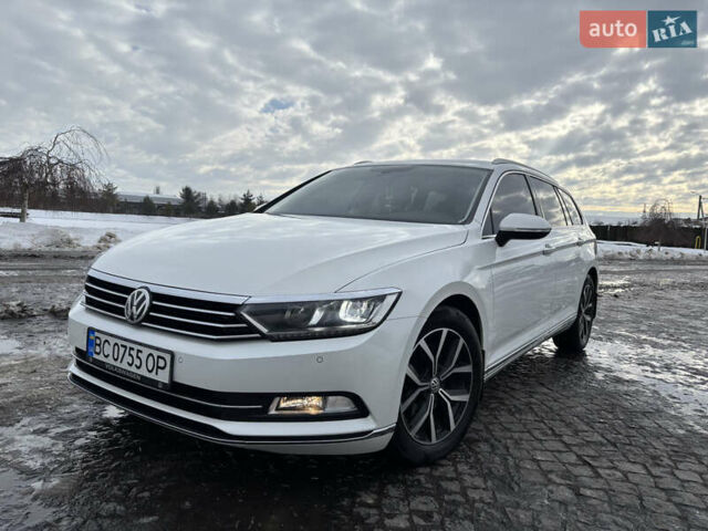 Білий Фольксваген Пассат, об'ємом двигуна 1.97 л та пробігом 269 тис. км за 17590 $, фото 1 на Automoto.ua