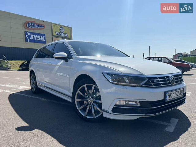 Белый Фольксваген Пассат, объемом двигателя 1.97 л и пробегом 180 тыс. км за 23199 $, фото 1 на Automoto.ua