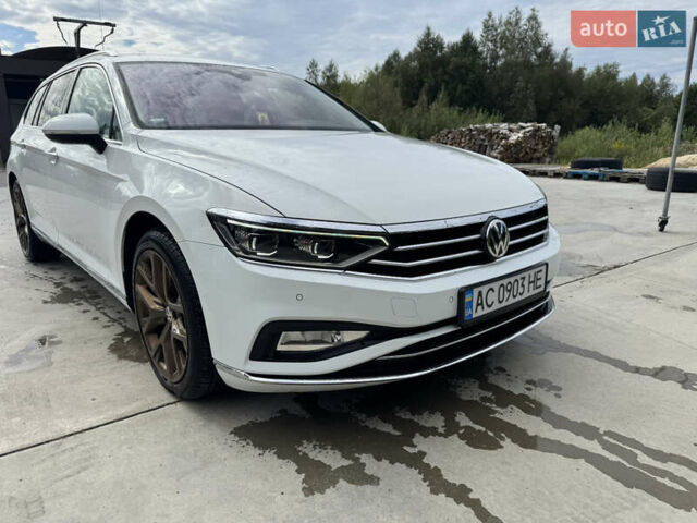 Білий Фольксваген Пассат, об'ємом двигуна 1.97 л та пробігом 205 тис. км за 22900 $, фото 1 на Automoto.ua