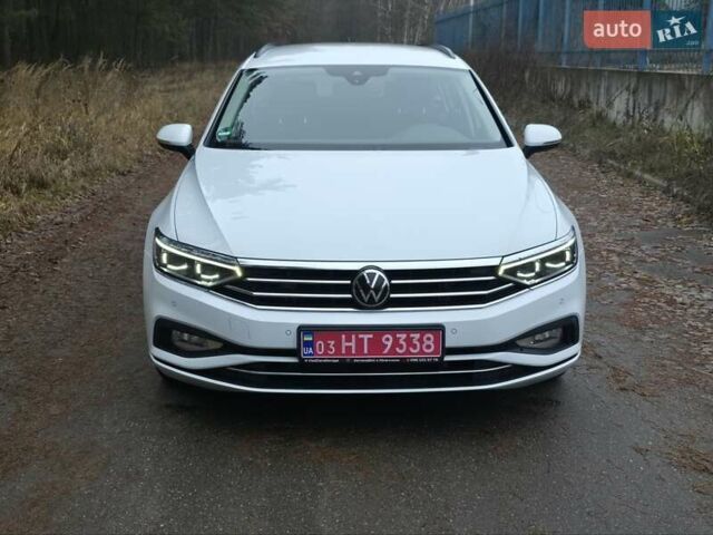 Білий Фольксваген Пассат, об'ємом двигуна 1.97 л та пробігом 224 тис. км за 22999 $, фото 1 на Automoto.ua