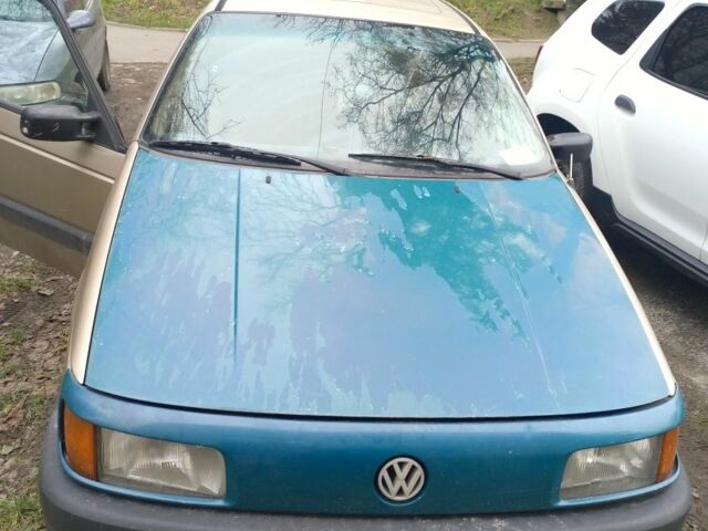 Бежевый Фольксваген Пассат, объемом двигателя 2 л и пробегом 426 тыс. км за 2200 $, фото 1 на Automoto.ua