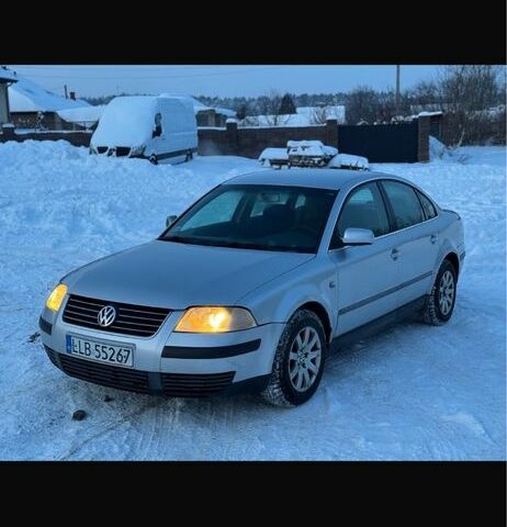 Бежевый Фольксваген Пассат, объемом двигателя 0 л и пробегом 500 тыс. км за 2907 $, фото 1 на Automoto.ua