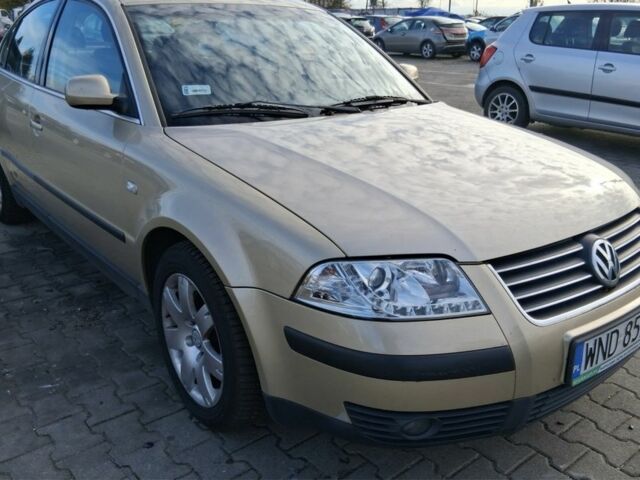 Бежевый Фольксваген Пассат, объемом двигателя 1.9 л и пробегом 280 тыс. км за 1600 $, фото 1 на Automoto.ua