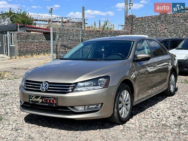 Бежевый Фольксваген Пассат, объемом двигателя 1.8 л и пробегом 172 тыс. км за 10200 $, фото 1 на Automoto.ua