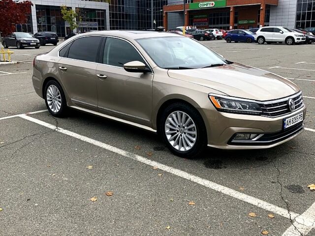 Бежевый Фольксваген Пассат, объемом двигателя 1.8 л и пробегом 200 тыс. км за 12000 $, фото 1 на Automoto.ua