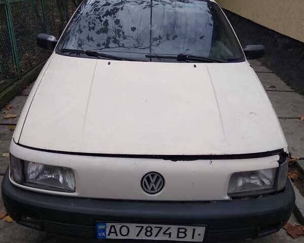 Бежевий Фольксваген Пассат, об'ємом двигуна 1.9 л та пробігом 300 тис. км за 1000 $, фото 1 на Automoto.ua