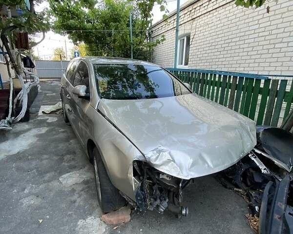 Бежевый Фольксваген Пассат, объемом двигателя 2 л и пробегом 350 тыс. км за 2750 $, фото 1 на Automoto.ua