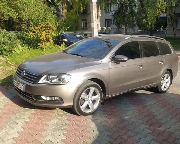 Бежевий Фольксваген Пассат, об'ємом двигуна 1.8 л та пробігом 265 тис. км за 10500 $, фото 1 на Automoto.ua