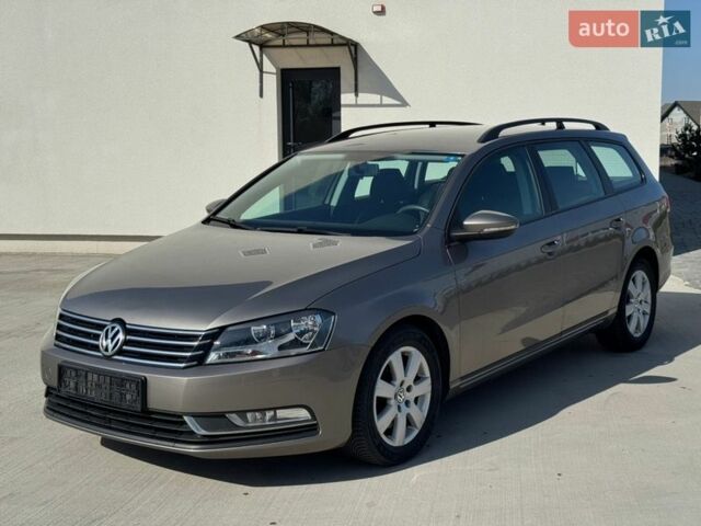 Бежевый Фольксваген Пассат, объемом двигателя 1.97 л и пробегом 269 тыс. км за 9650 $, фото 1 на Automoto.ua