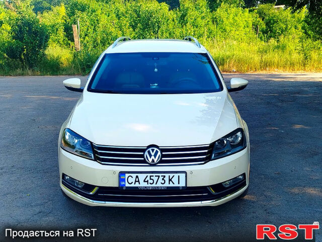 Бежевый Фольксваген Пассат, объемом двигателя 2 л и пробегом 420 тыс. км за 10500 $, фото 1 на Automoto.ua