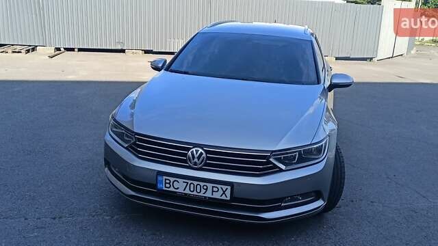 Бежевый Фольксваген Пассат, объемом двигателя 1.6 л и пробегом 247 тыс. км за 13400 $, фото 1 на Automoto.ua