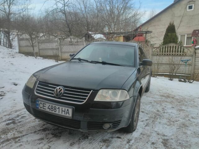 Черный Фольксваген Пассат, объемом двигателя 1.9 л и пробегом 300 тыс. км за 3000 $, фото 1 на Automoto.ua