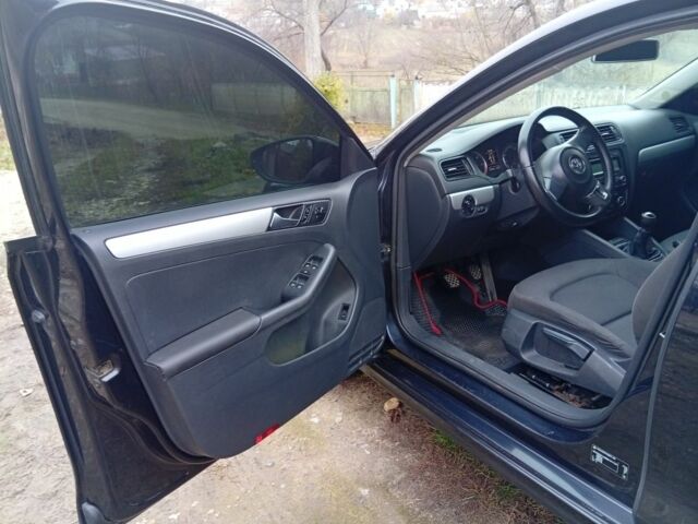 Черный Фольксваген Пассат, объемом двигателя 0 л и пробегом 234 тыс. км за 9100 $, фото 1 на Automoto.ua