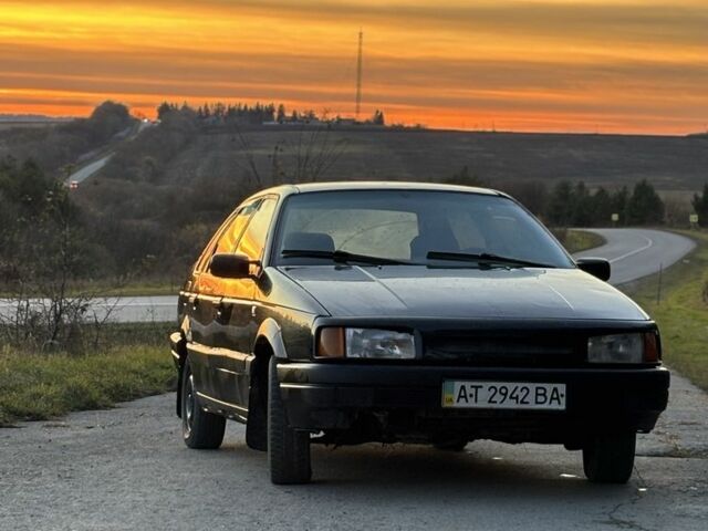 Черный Фольксваген Пассат, объемом двигателя 1.9 л и пробегом 500 тыс. км за 1700 $, фото 1 на Automoto.ua