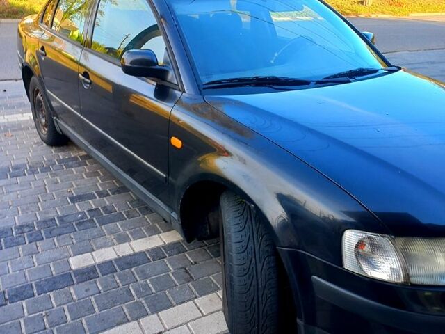 Чорний Фольксваген Пассат, об'ємом двигуна 1.9 л та пробігом 470 тис. км за 2700 $, фото 1 на Automoto.ua