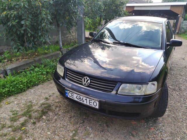 Черный Фольксваген Пассат, объемом двигателя 1.8 л и пробегом 340 тыс. км за 3200 $, фото 1 на Automoto.ua