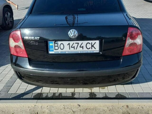 Черный Фольксваген Пассат, объемом двигателя 1.6 л и пробегом 280 тыс. км за 3713 $, фото 1 на Automoto.ua