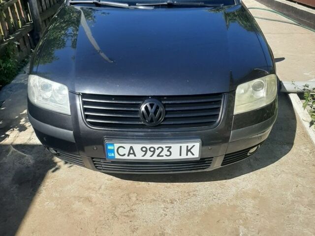 Черный Фольксваген Пассат, объемом двигателя 1.9 л и пробегом 282 тыс. км за 5200 $, фото 1 на Automoto.ua