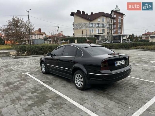 Черный Фольксваген Пассат, объемом двигателя 1.8 л и пробегом 334 тыс. км за 6000 $, фото 1 на Automoto.ua