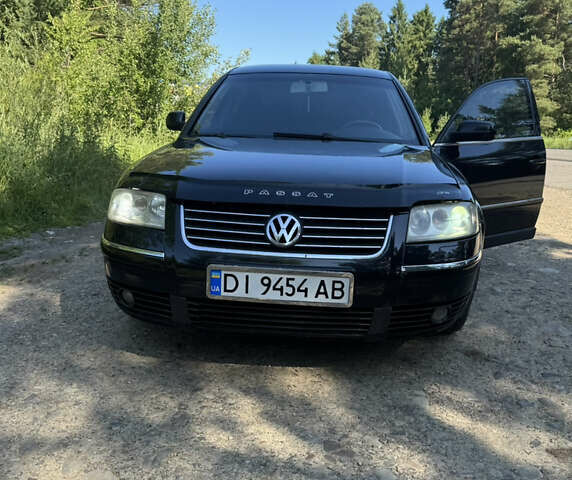 Черный Фольксваген Пассат, объемом двигателя 1.78 л и пробегом 303 тыс. км за 4000 $, фото 1 на Automoto.ua