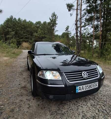 Черный Фольксваген Пассат, объемом двигателя 1.78 л и пробегом 280 тыс. км за 2600 $, фото 1 на Automoto.ua