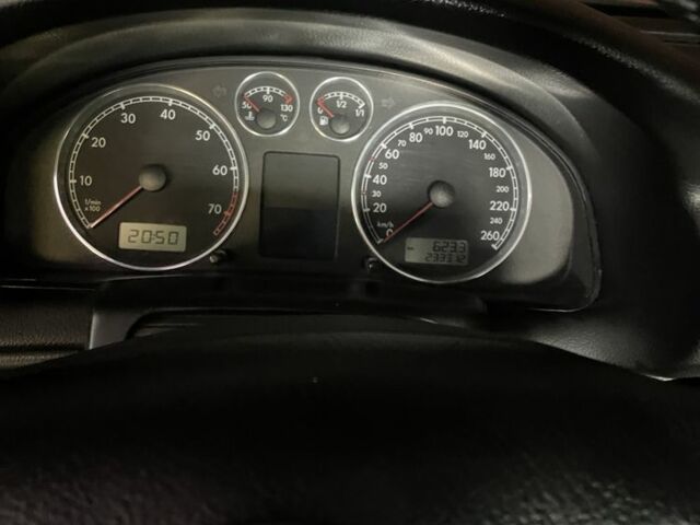 Черный Фольксваген Пассат, объемом двигателя 1.6 л и пробегом 232 тыс. км за 4350 $, фото 1 на Automoto.ua