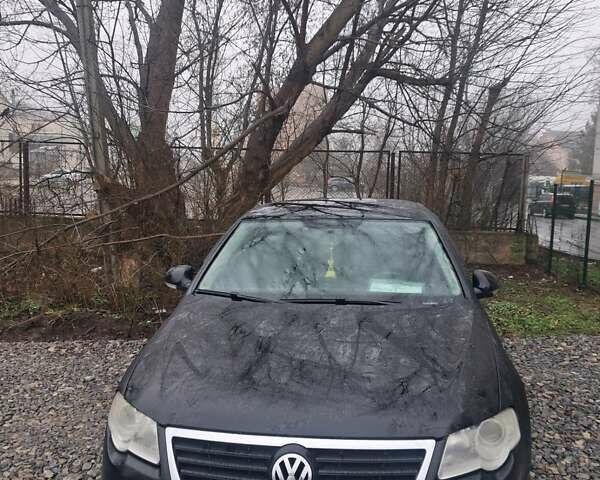 Черный Фольксваген Пассат, объемом двигателя 1.9 л и пробегом 310 тыс. км за 5750 $, фото 1 на Automoto.ua