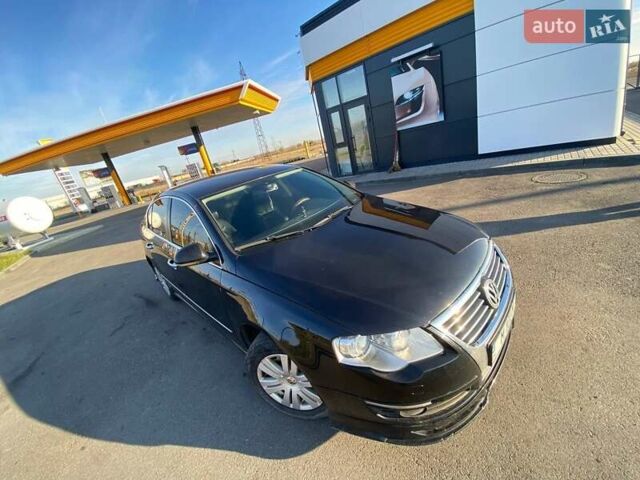 Черный Фольксваген Пассат, объемом двигателя 2 л и пробегом 240 тыс. км за 7000 $, фото 1 на Automoto.ua