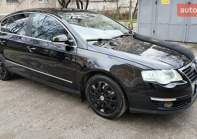 Чорний Фольксваген Пассат, об'ємом двигуна 1.9 л та пробігом 366 тис. км за 5850 $, фото 1 на Automoto.ua
