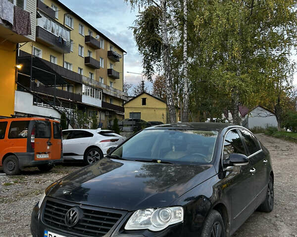 Черный Фольксваген Пассат, объемом двигателя 1.98 л и пробегом 268 тыс. км за 3999 $, фото 1 на Automoto.ua