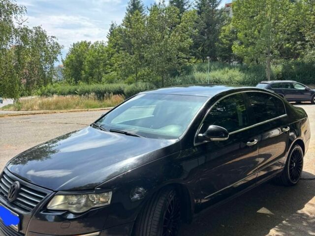 Черный Фольксваген Пассат, объемом двигателя 2 л и пробегом 371 тыс. км за 4700 $, фото 1 на Automoto.ua