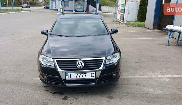 Черный Фольксваген Пассат, объемом двигателя 1.97 л и пробегом 275 тыс. км за 6888 $, фото 1 на Automoto.ua