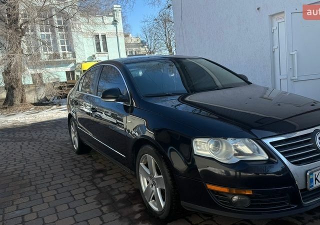 Чорний Фольксваген Пассат, об'ємом двигуна 2 л та пробігом 376 тис. км за 5500 $, фото 1 на Automoto.ua