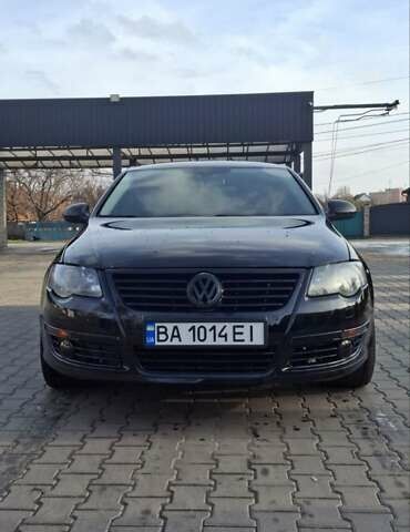 Черный Фольксваген Пассат, объемом двигателя 1.97 л и пробегом 338 тыс. км за 5900 $, фото 1 на Automoto.ua
