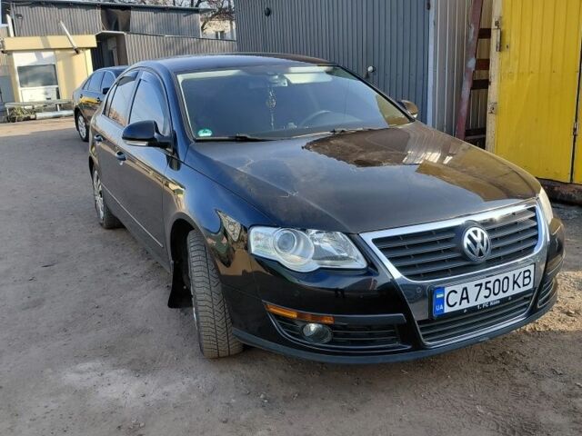 Черный Фольксваген Пассат, объемом двигателя 1.6 л и пробегом 242 тыс. км за 6800 $, фото 1 на Automoto.ua