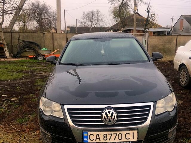 Черный Фольксваген Пассат, объемом двигателя 2 л и пробегом 239 тыс. км за 7500 $, фото 1 на Automoto.ua