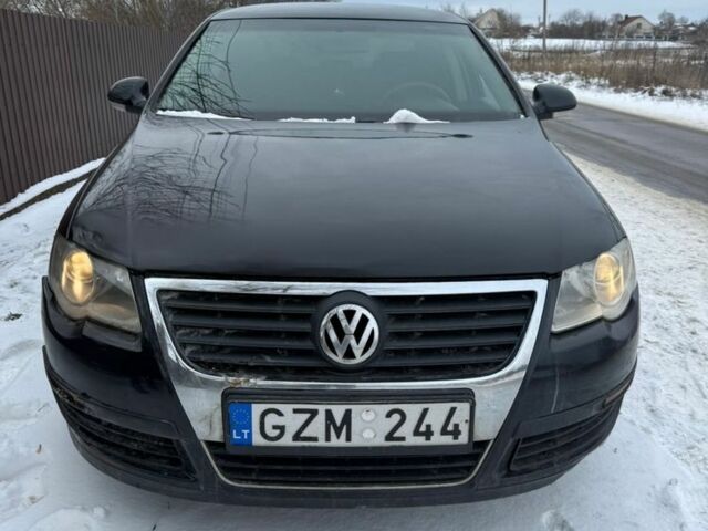 Черный Фольксваген Пассат, объемом двигателя 1.9 л и пробегом 344 тыс. км за 2650 $, фото 1 на Automoto.ua