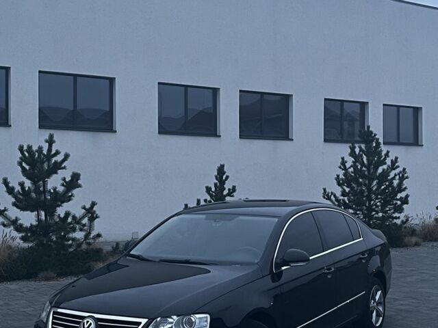 Черный Фольксваген Пассат, объемом двигателя 2 л и пробегом 271 тыс. км за 5750 $, фото 1 на Automoto.ua