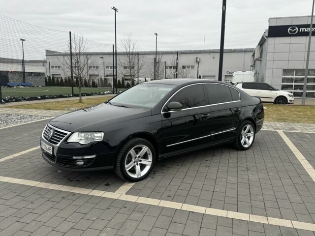 Черный Фольксваген Пассат, объемом двигателя 3.2 л и пробегом 288 тыс. км за 6200 $, фото 1 на Automoto.ua