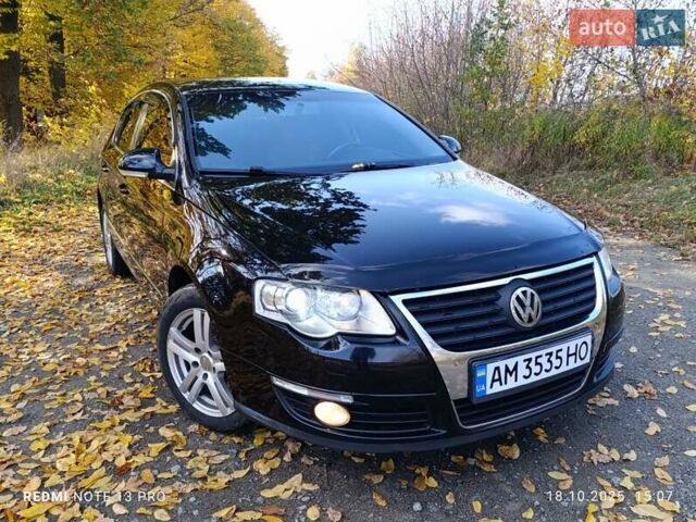 Черный Фольксваген Пассат, объемом двигателя 1.97 л и пробегом 301 тыс. км за 6700 $, фото 1 на Automoto.ua
