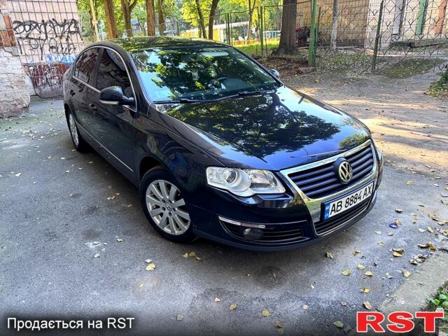 Черный Фольксваген Пассат, объемом двигателя 1.8 л и пробегом 157 тыс. км за 7200 $, фото 1 на Automoto.ua