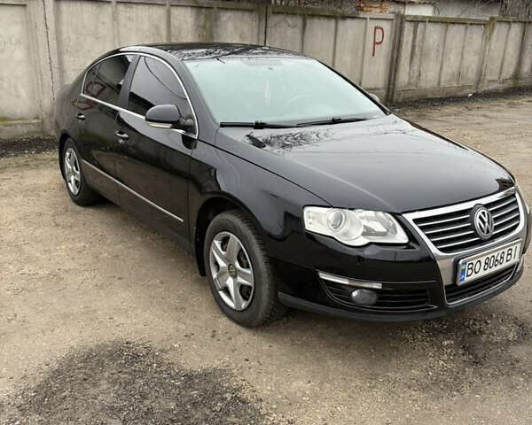 Чорний Фольксваген Пассат, об'ємом двигуна 1.8 л та пробігом 240 тис. км за 5200 $, фото 1 на Automoto.ua