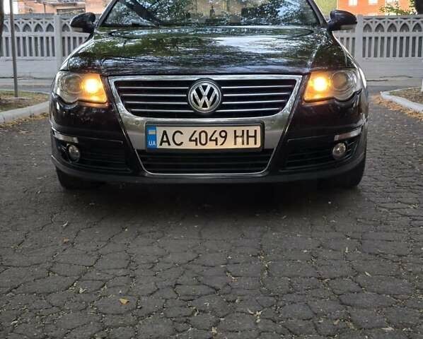 Черный Фольксваген Пассат, объемом двигателя 1.97 л и пробегом 360 тыс. км за 6800 $, фото 1 на Automoto.ua