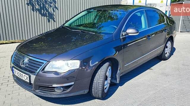 Чорний Фольксваген Пассат, об'ємом двигуна 1.8 л та пробігом 226 тис. км за 5900 $, фото 1 на Automoto.ua