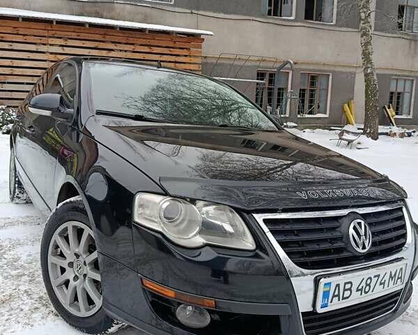 Чорний Фольксваген Пассат, об'ємом двигуна 2 л та пробігом 266 тис. км за 6700 $, фото 1 на Automoto.ua
