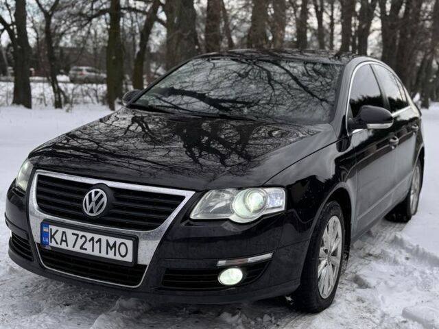 Черный Фольксваген Пассат, объемом двигателя 1.8 л и пробегом 290 тыс. км за 5500 $, фото 1 на Automoto.ua