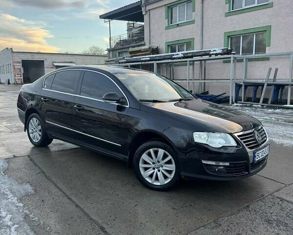 Черный Фольксваген Пассат, объемом двигателя 2 л и пробегом 360 тыс. км за 7000 $, фото 1 на Automoto.ua