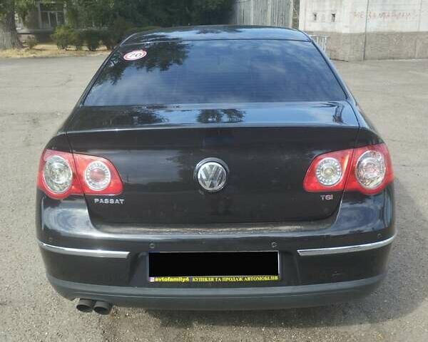 Чорний Фольксваген Пассат, об'ємом двигуна 1.8 л та пробігом 210 тис. км за 6500 $, фото 1 на Automoto.ua